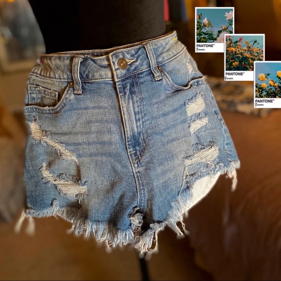 Just USA Pants - JustUSA Highwaisted Jean Shorts